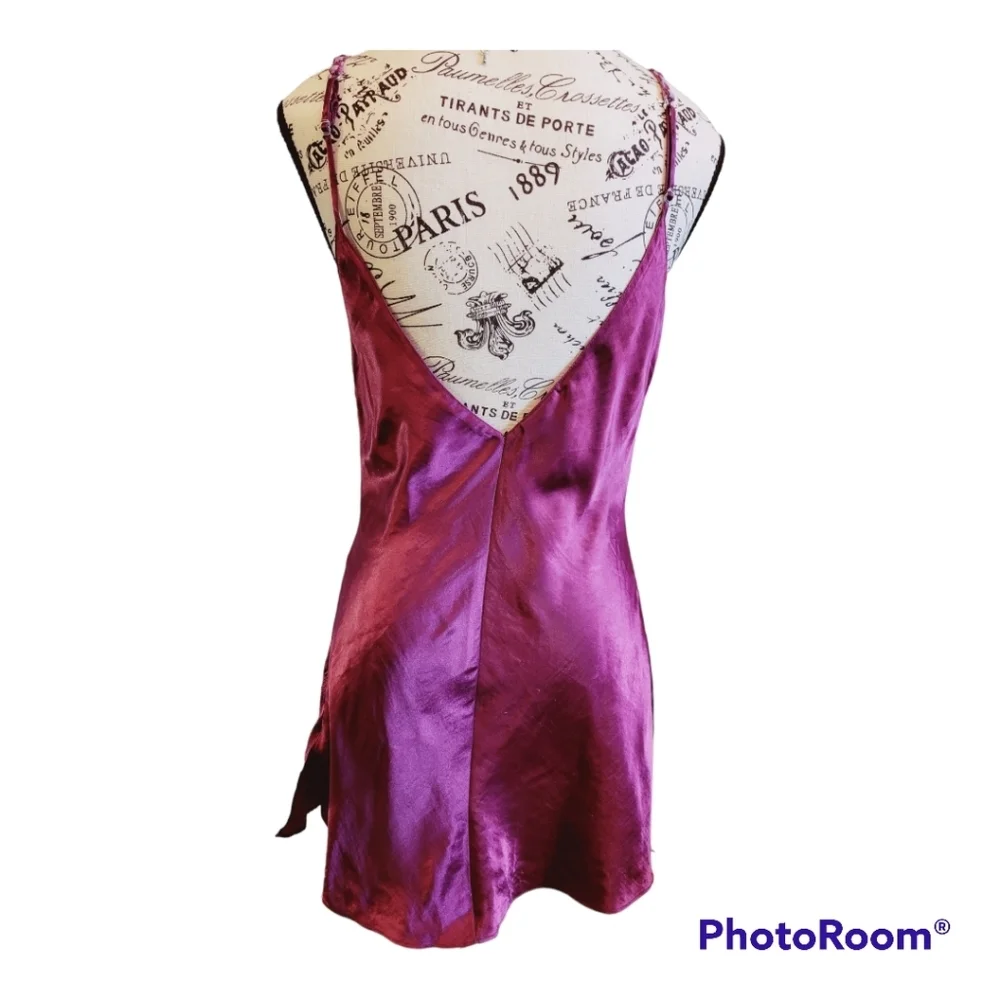 LA SENZA Purple Lingerie - Picture 2 of 5